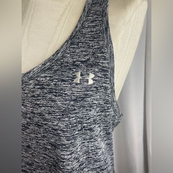 Under Armour Women's Racerback Loose Fit Tank Top - Size Large - Picture 7 of 7